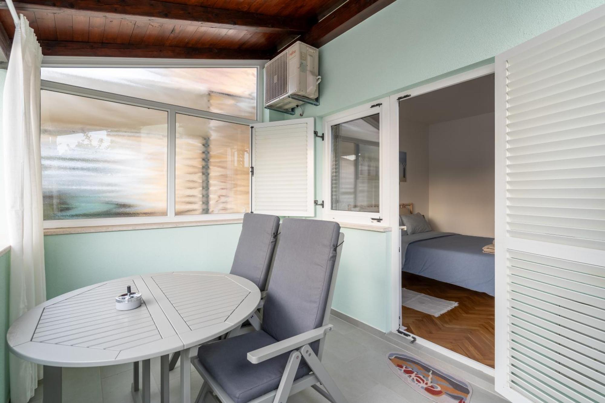 New! D31 Studio W2 Bikes, Sunny Terrace & Parking Rovinj Buitenkant foto